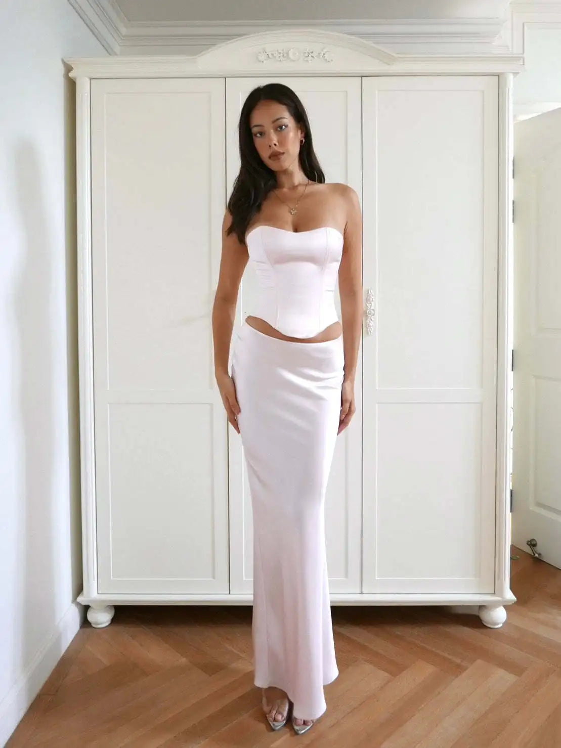 MO Elegant Solid Satin