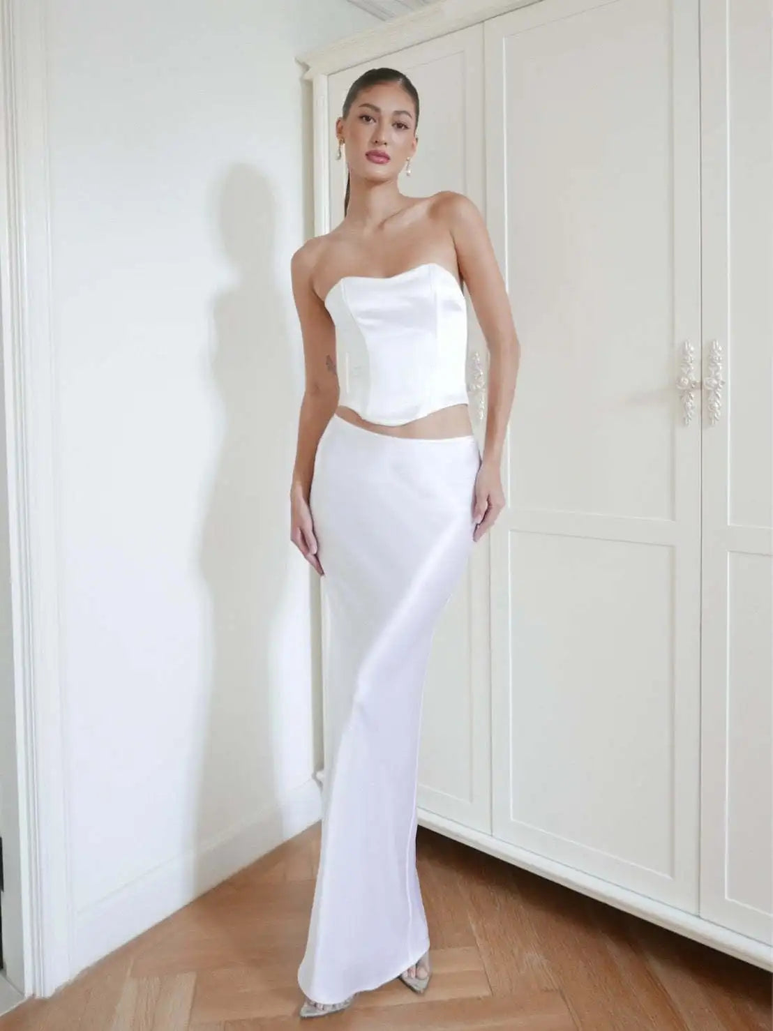 MO Elegant Solid Satin