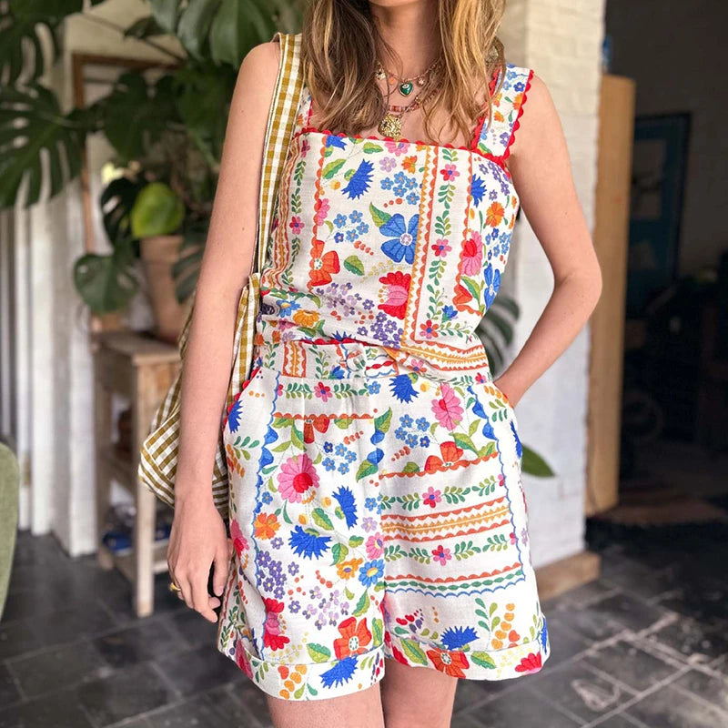Chic Pattern Print Shorts